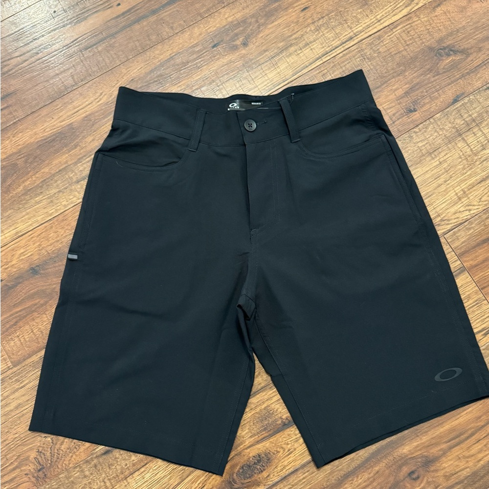 Oakley Men's Athletic Black Shorts